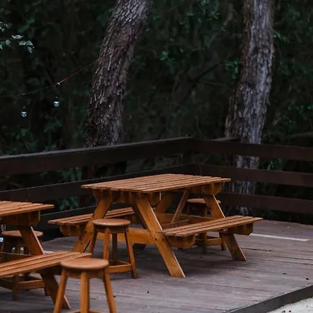 度假居 Panoramic Mountain A-frame Retreat With Fireplace In Limassol, Cyprus Arakapas